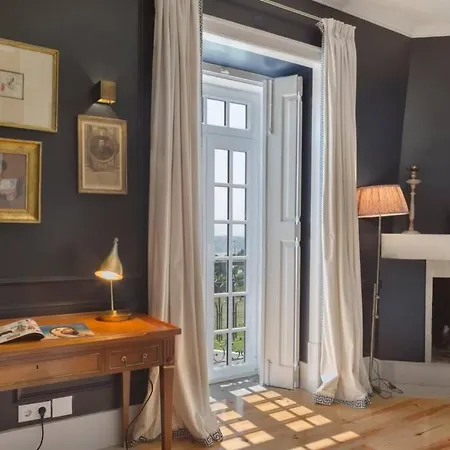 Vila Amazing 4 Bedroom With Pool, View & Garden Lisboa